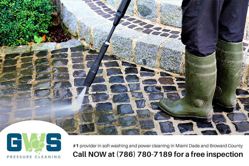 commercial pressure cleaning coconut grove
