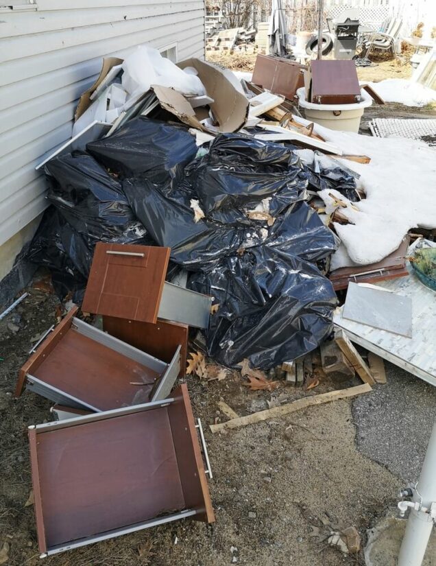 residential junk removal services near me, cost of residential junk removal services, get residential junk removal services